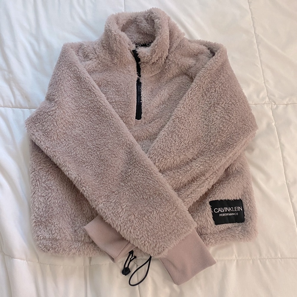 Performance Fleece 1/4 Zip Cropped Sweatshirt